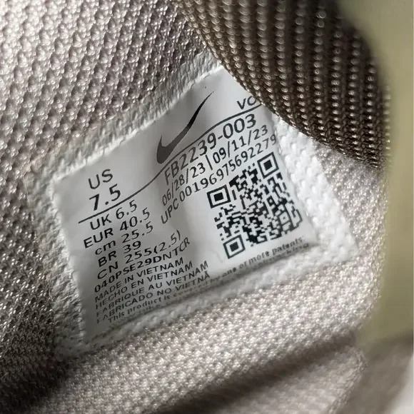 Nike LeBron Witness 8 EP Basketball Shoes Light Iron Ore Men's Size 7.5 - Picture 14 of 15